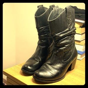 Leather boots with 2/2.5 inch heels